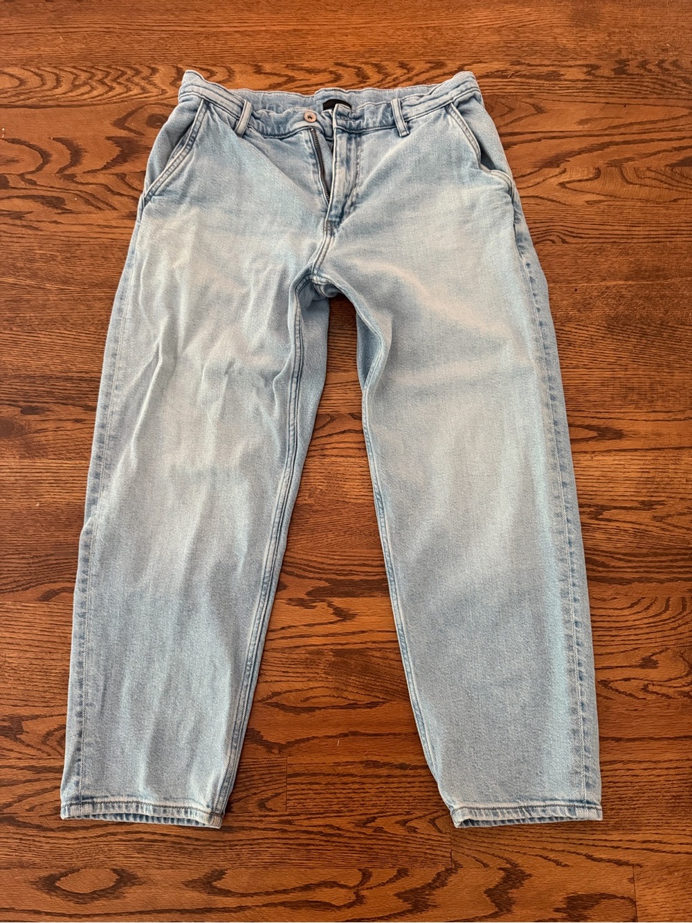 Uniqlo Light Blue Striaght Relaxed Fit Men's Jeans